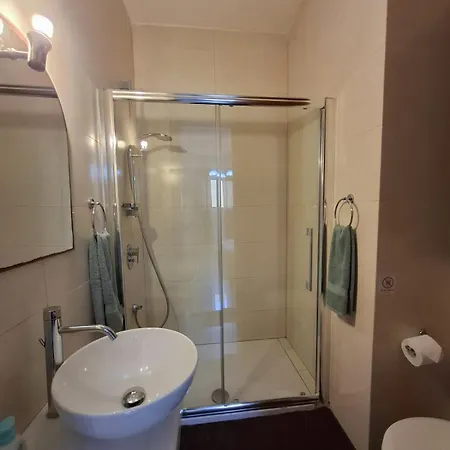 V86 - Coastal With Open Sea Views Appartement St. Paul's Bay
