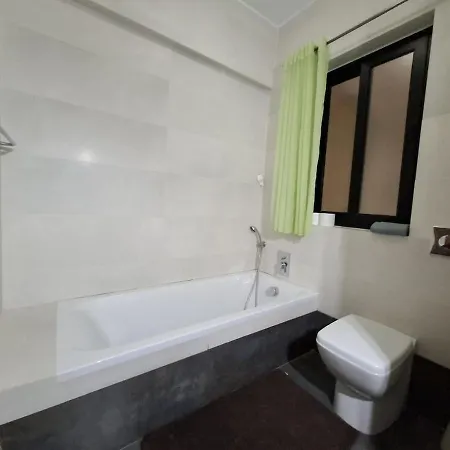 V86 - Coastal With Open Sea Views * St. Paul's Bay