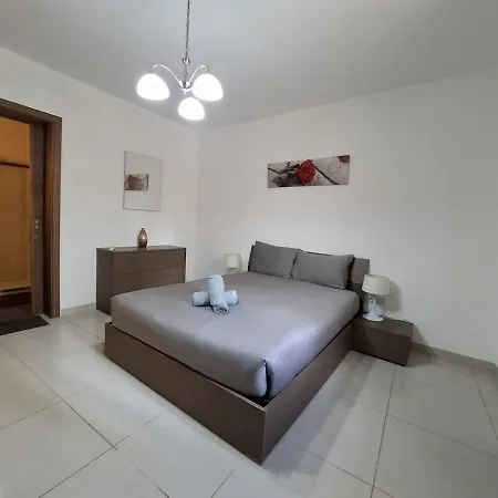 V86 - Coastal With Open Sea Views St. Paul's Bay
