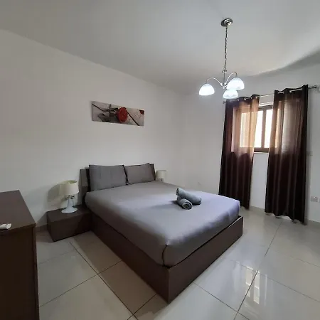 Appartement V86 - Coastal With Open Sea Views
